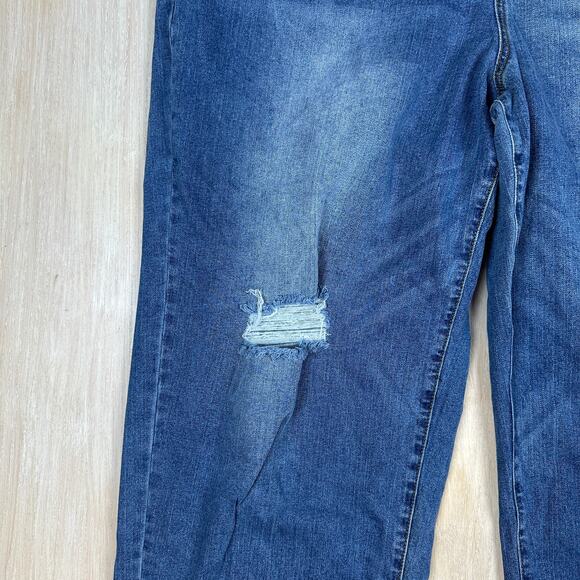 Eloquii Distressed High Rise Relaxed Straight Leg Casual Blue Denim Jeans 22 - Picture 5 of 16